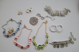 Diverser neuwertiger Mode Schmuck