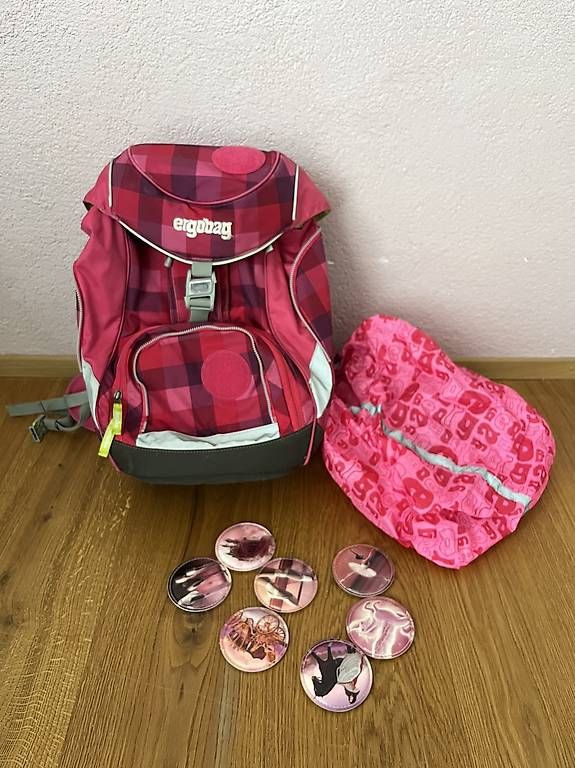 Ergobag Borse & Zaini: Ergobag mit vielen Kletties – Usato da Balterswil venduto da sejo2008 1
