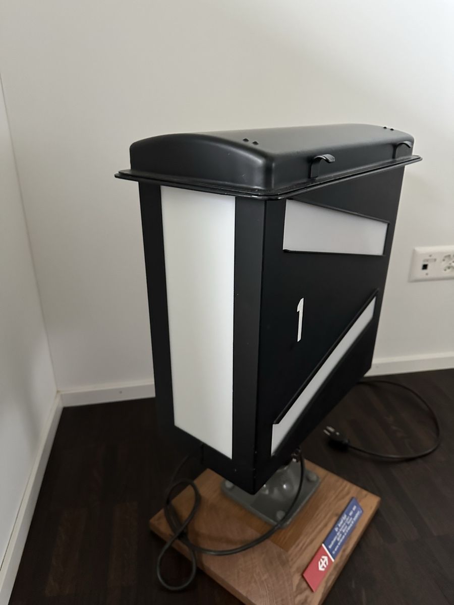 SBB/CFF/FFS Lampade: Vintage SBB Weichen Lampe - Einzigartige Dekoration! – Usato da Ebikon venduto da Gaenggeliwaar 5