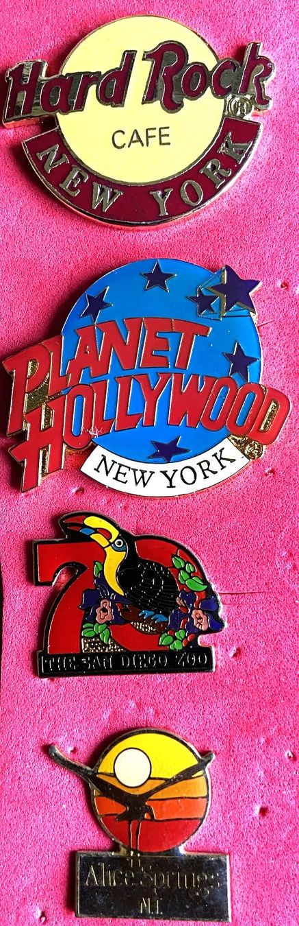 Placchette & Badge: Buttons / Brosche – Usato da Böckten venduto da Hansi36 2