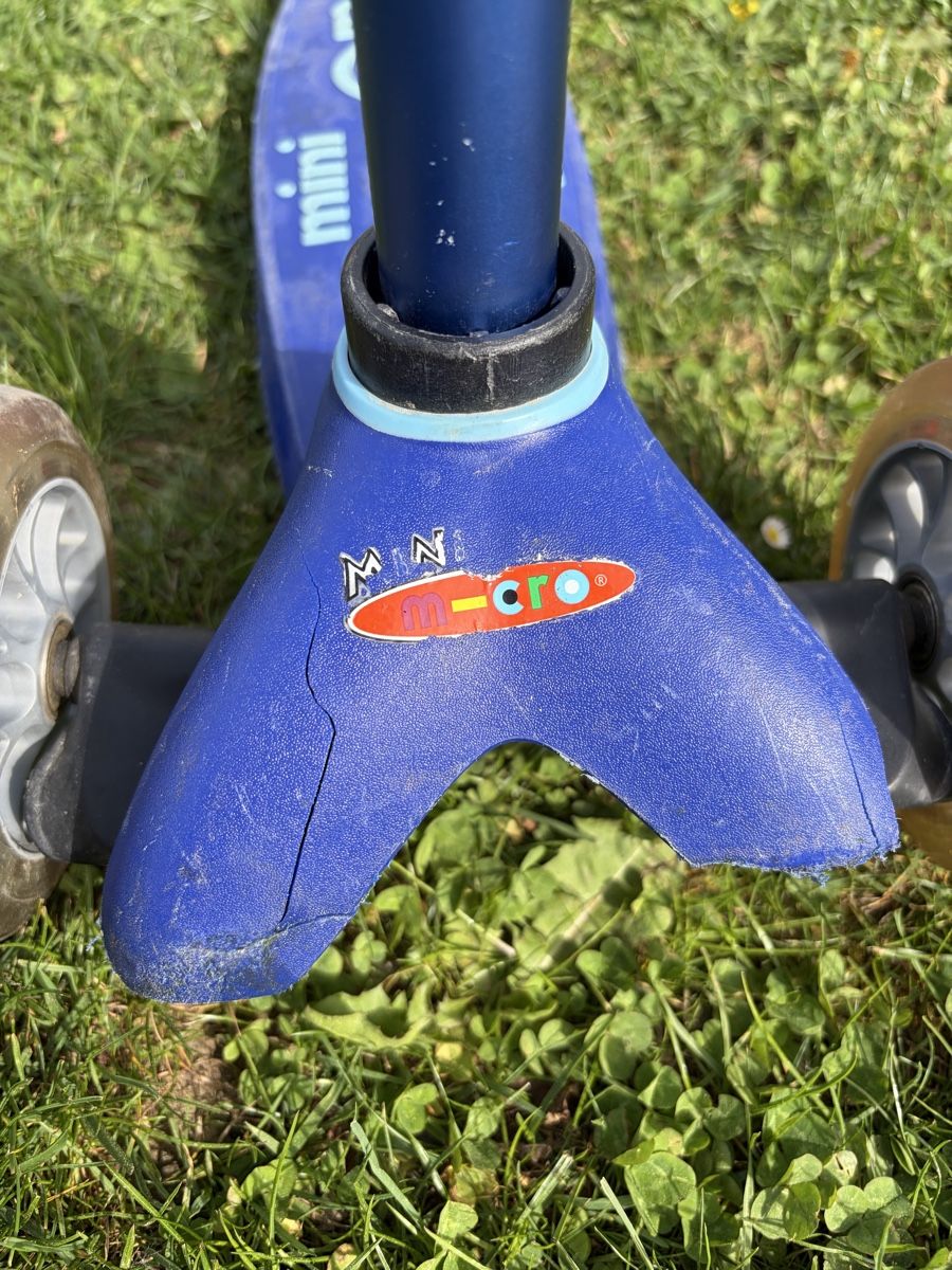 Micro Kickboard: Micro Mini mit Sitz, blau - Bereit für den Sommer! – Gebraucht aus Schwarzenburg von SchoggoLoggo 2