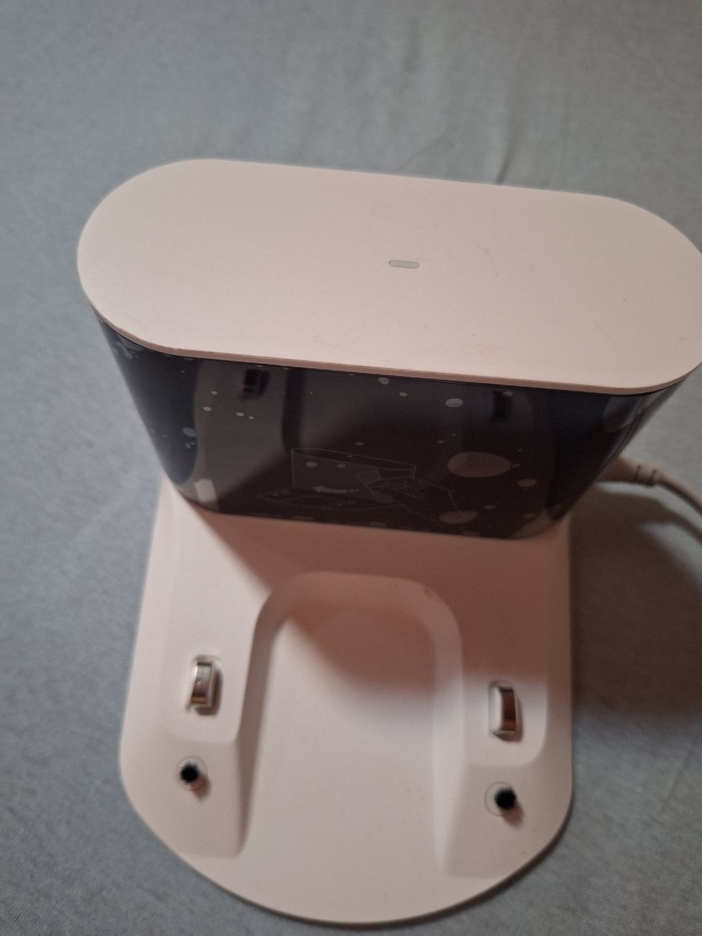 Roborock Ladegeräte: Chargeur Dock Roborock CDZ12RR  – Neu (gemäss Beschreibung) aus Tannay von v1n1p00h 1