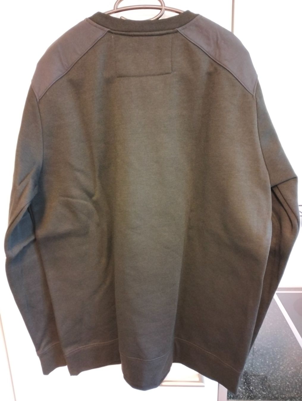 Pullover & Sweatshirts: 2Stk. Pullover XL – Gebraucht aus Uster von KarlZH 1