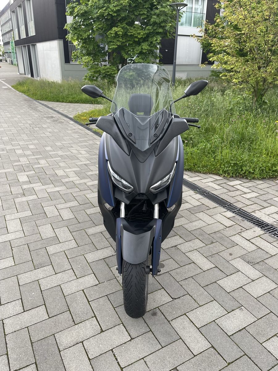 Yamaha Scooter: Yamaha X-Max 125ccm – Usato da Horw venduto da Maki210