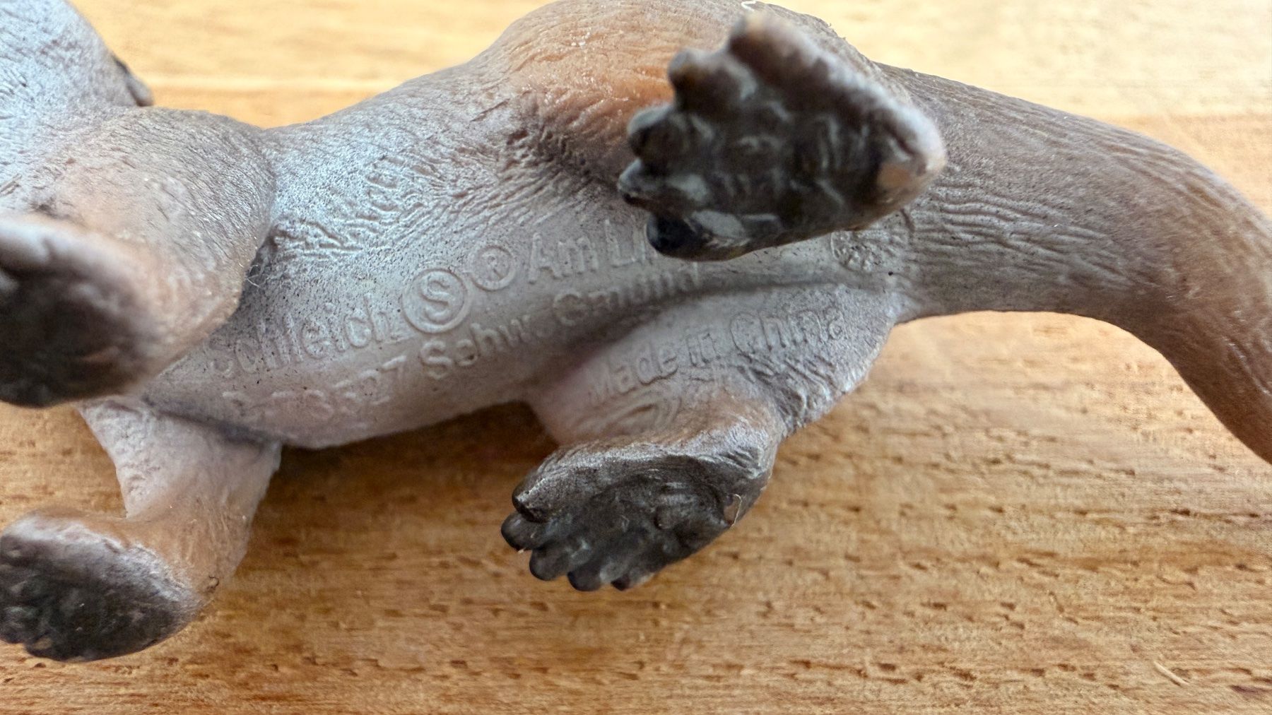 Schleich Spielzeuge: SCHLEICH - Otter 14694 – Gebraucht aus Winterthur von Secondhand-Family 8