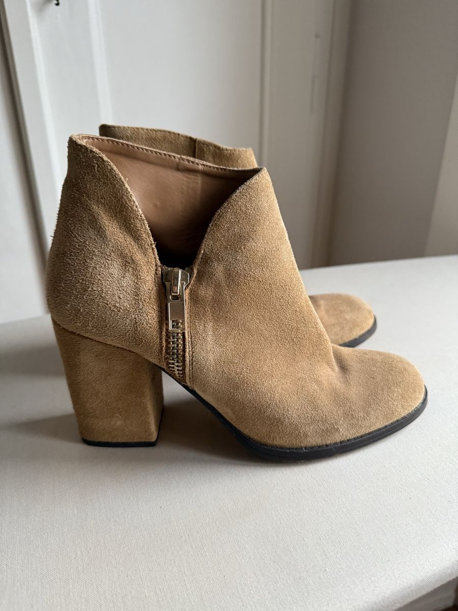 Zara Scarpe da donna: Zara suede ankle boots - Size 40 – Usato da Genève venduto da jul_5xsn