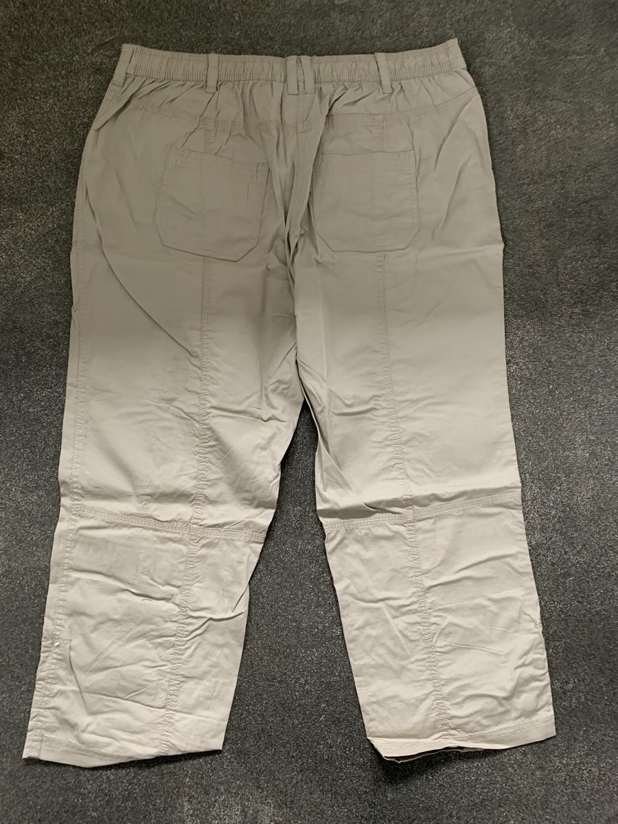 Ulla Popken Hosen: Ulla Popken Sommerhose Gr. 44 Neu – Neu (gemäss Beschreibung) aus Thun von Chrabu 2