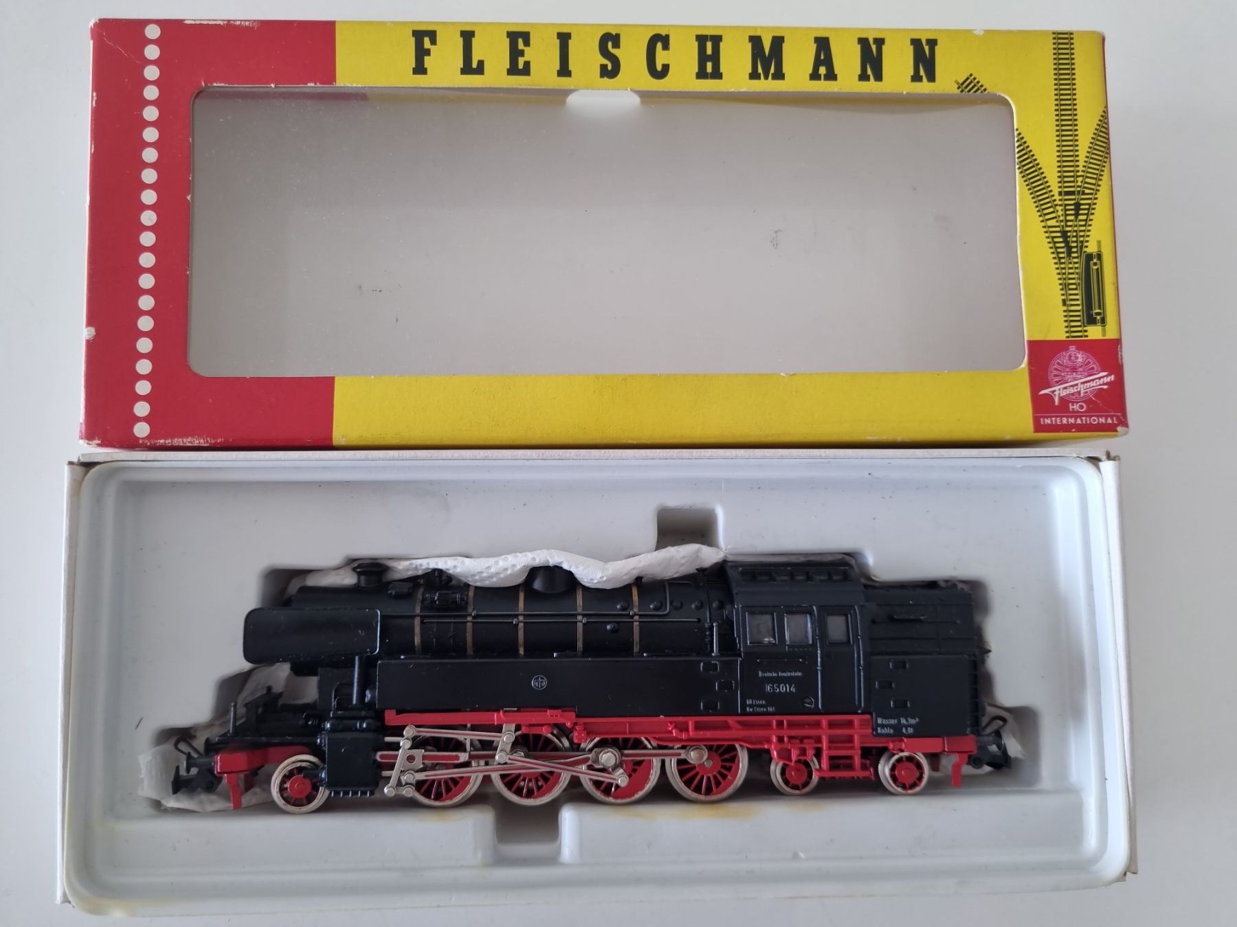 Fleischmann Modellini di ferrovie: Fleischmann DB BR65 Dampflok H0 in OVP – Usato da Zürich venduto da nibadi