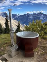 Hottub - Badefass - 8 Jets, LED, Lieferung inklusive