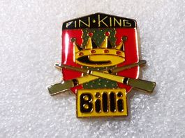 Ansteckpin 26: Billi x Pin King