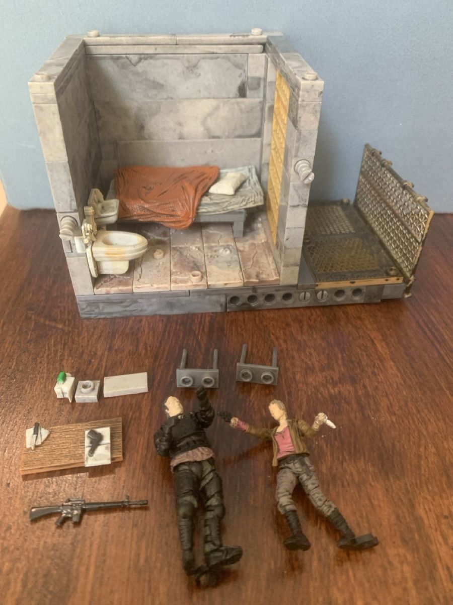 Giocattoli: Walking Dead Building Set Prison Cell loose Konvolut – Usato da Winterthur venduto da Weicol 1