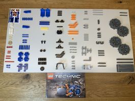 2x LEGO Technic 42071 Dozer Compactor
