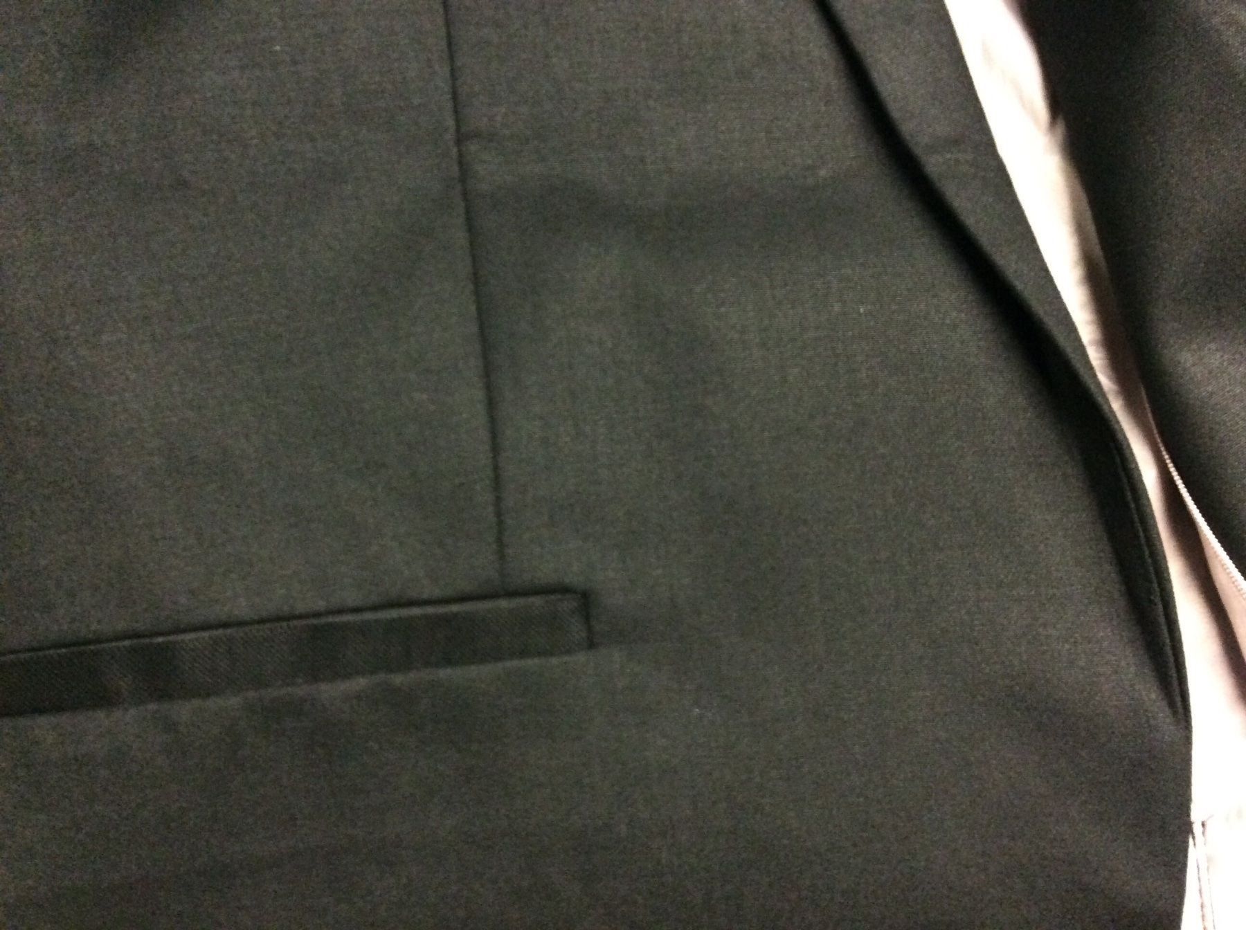 H&M Giacche: BLAZER GR.42/L anthrazit/schwarz edel H&M – Usato da Frauenfeld venduto da Boldi46 2