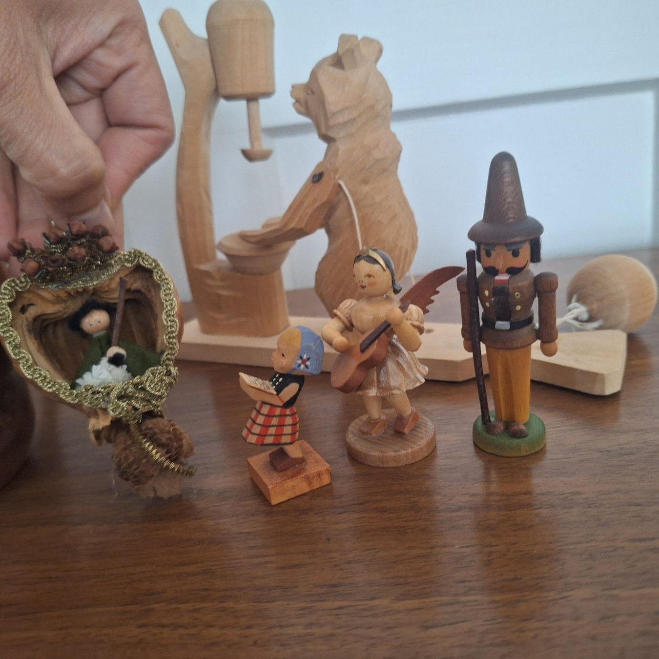 Toutes les décorations: Div.  hübsche Deko aus Holz, u.a. Kamel, Erzgebirge Figuren – D'occasion à Winterthur par Goldpipau 2