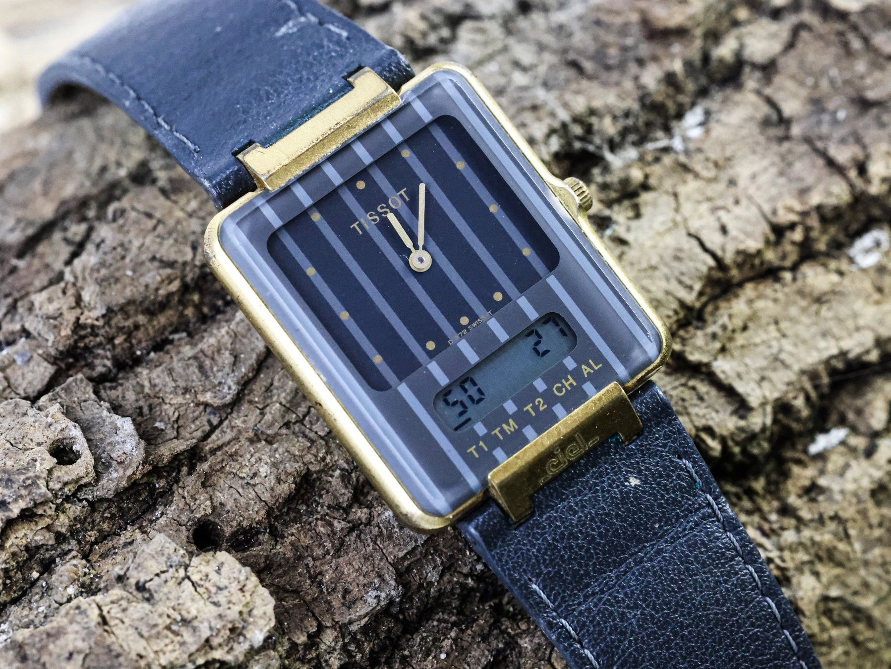 Tissot Montres: Vintage Tissot Two Timer Armbanduhr – D'occasion à Varen par sEdelweiss