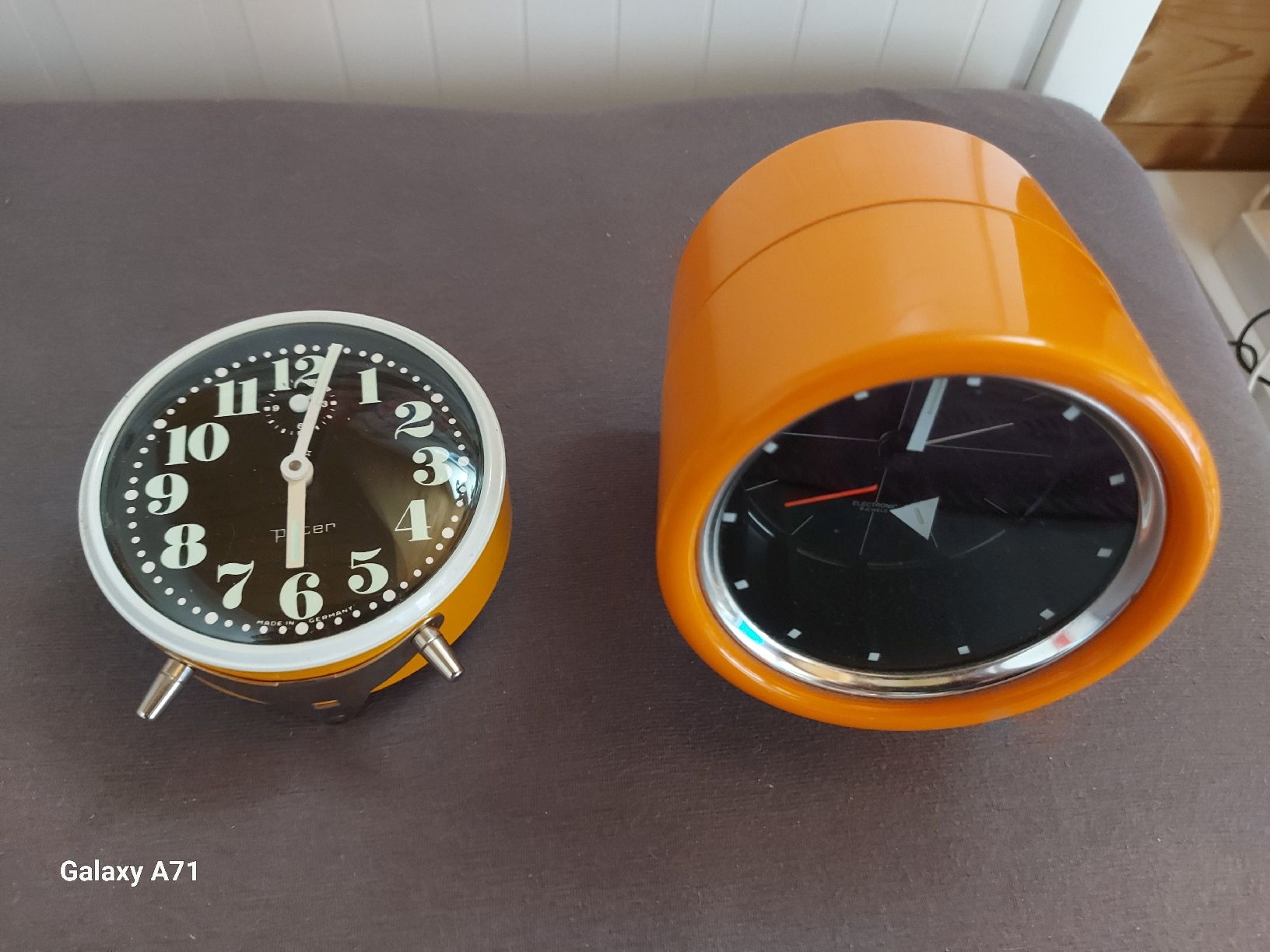 Sveglie: 4 Wecker u.a. Junghans Trivox, Reisewecker – Usato da Rumisberg venduto da AaronRodgers81 6