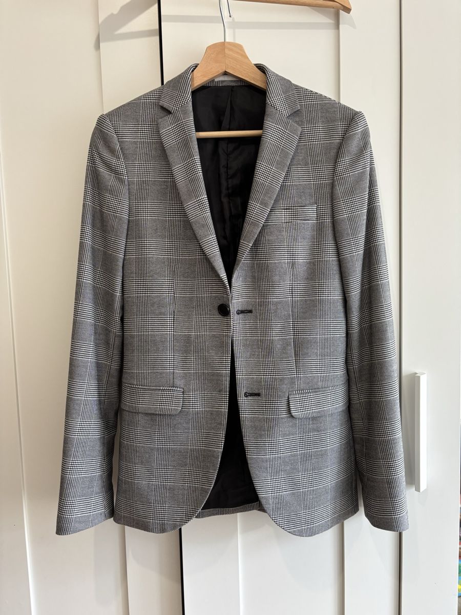 Costumes, combinaisons de sport et fonctionnelles: Topman suit – D'occasion à Confignon par Second_Hand_Ch