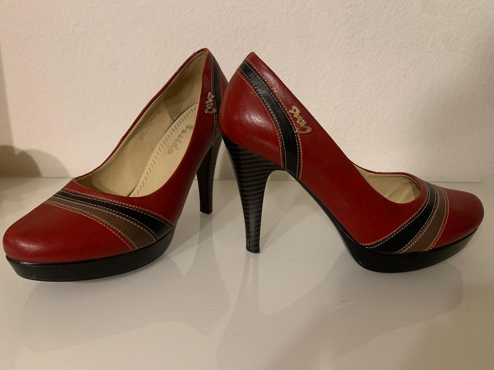 Scarpe da donna: Pumps Bosido – Usato da Cully venduto da kokorunka123