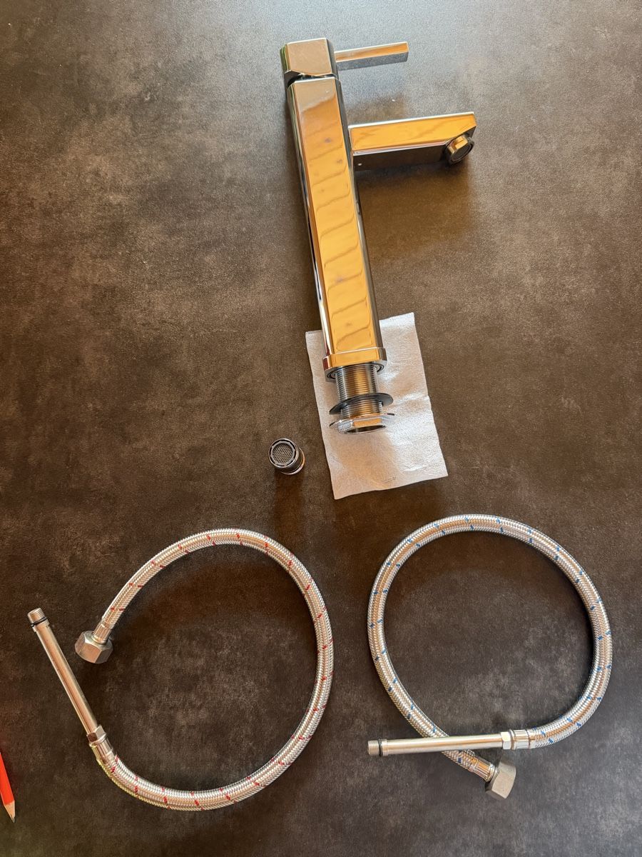 Armaturen: BATTERIE  D’ÉVIER – Neu und originalverpackt aus Apples von Gasscret 1