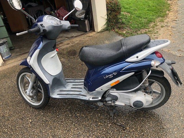 Piaggio Scooter: Scooter Piaggio Liberty 125 – Difettoso da Chézard St Martin venduto da schmitt 5