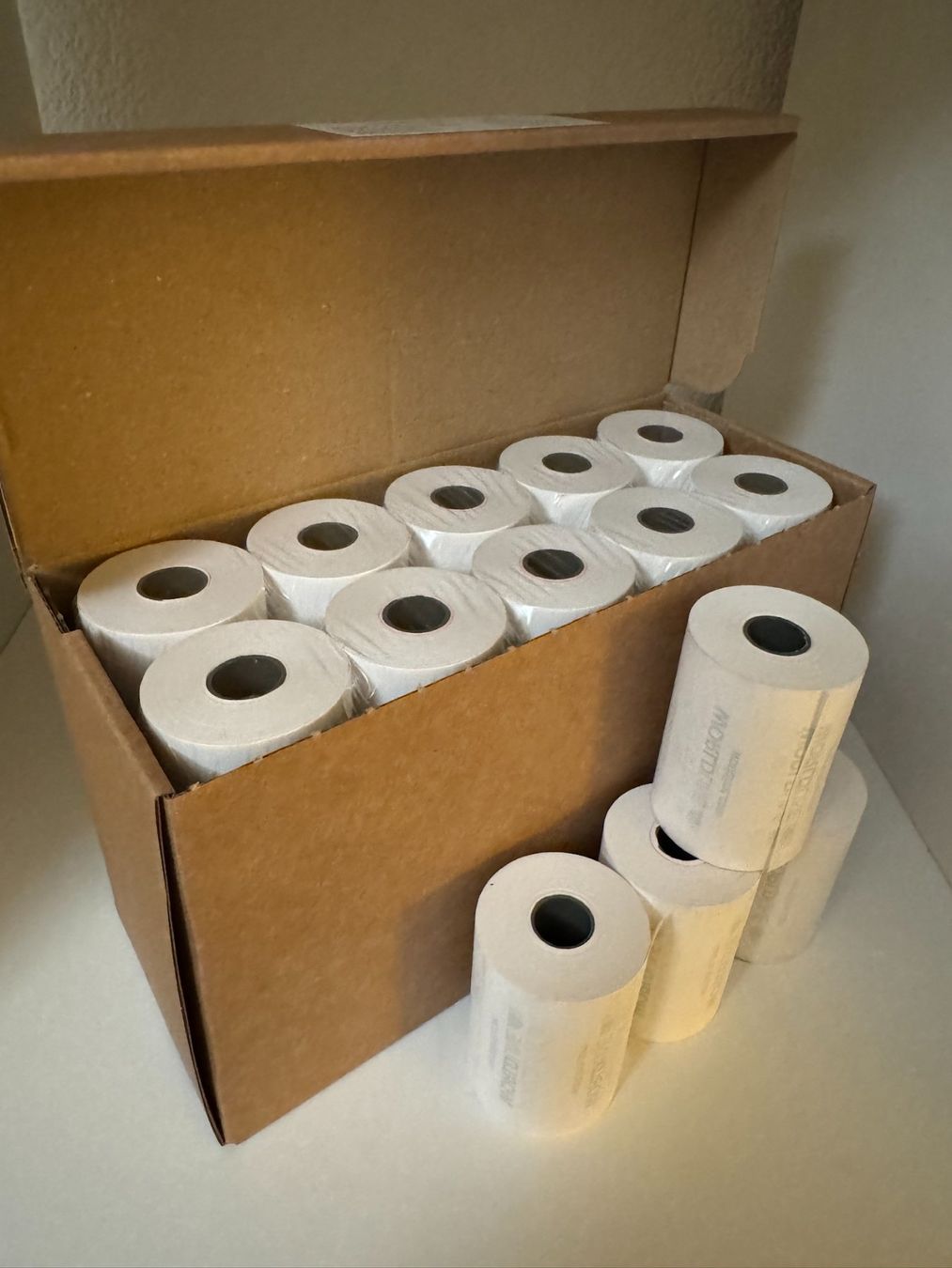 Papiere: 24 Rollen Thermopapier Desk3500/Move3500 – Neu und originalverpackt aus Zuchwil von HowieBowie