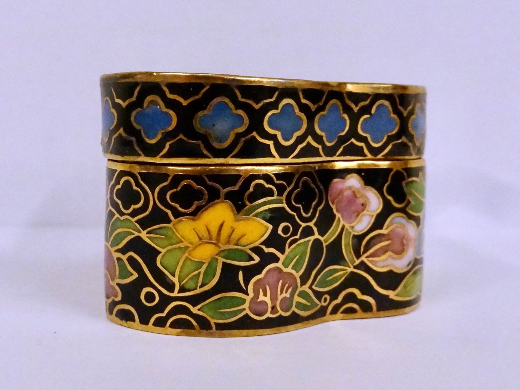 Tutte le decorazioni: Schmuckdose Schmetterling Blumen Dose Messing Emaille floral – Nuovo (secondo la descrizione) da Kerzers venduto da djstarsky73 5