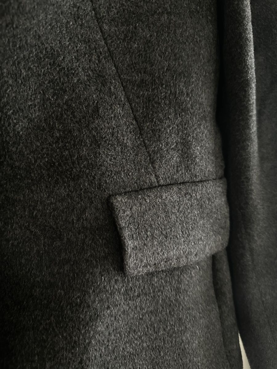 Max Mara Cappotti: MaxMara Studio Wool Coat, Grey, Size 40 – Usato da Zürich venduto da kas_g26m 2