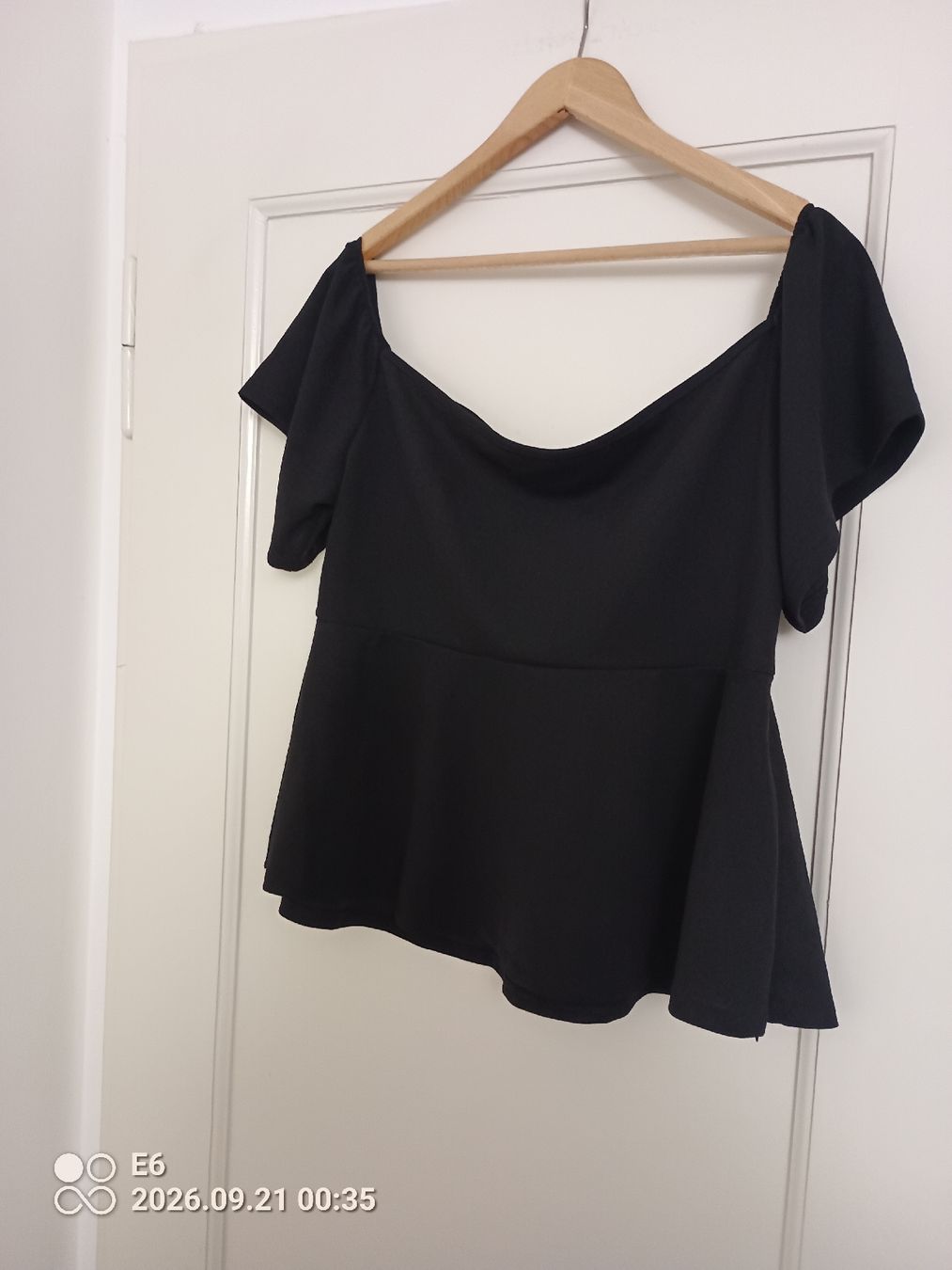 Tops: Stretch Oberteil – D'occasion à Zürich par Mitzi6 1