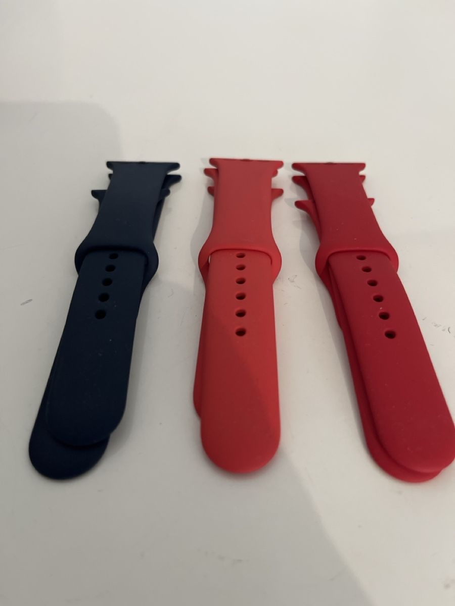 Apple Armbänder & -reifen: 3 bracelets Apple Watch 40mm silicone  – Neu (gemäss Beschreibung) aus Petit-Lancy von Hpk_tbk 1