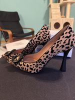Scarpa in cuoio leopardata