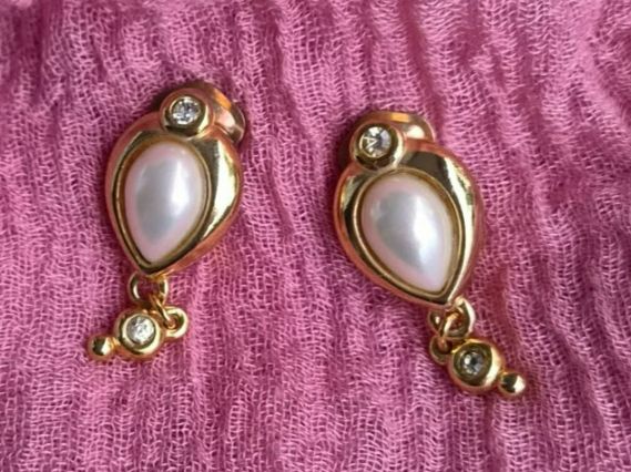 Orecchini pendenti & Orecchini a lobo: Vintage Ohrring Perlen Klipse Modeschmuck 1990 – Usato da Münchenbuchsee venduto da babilibern 1