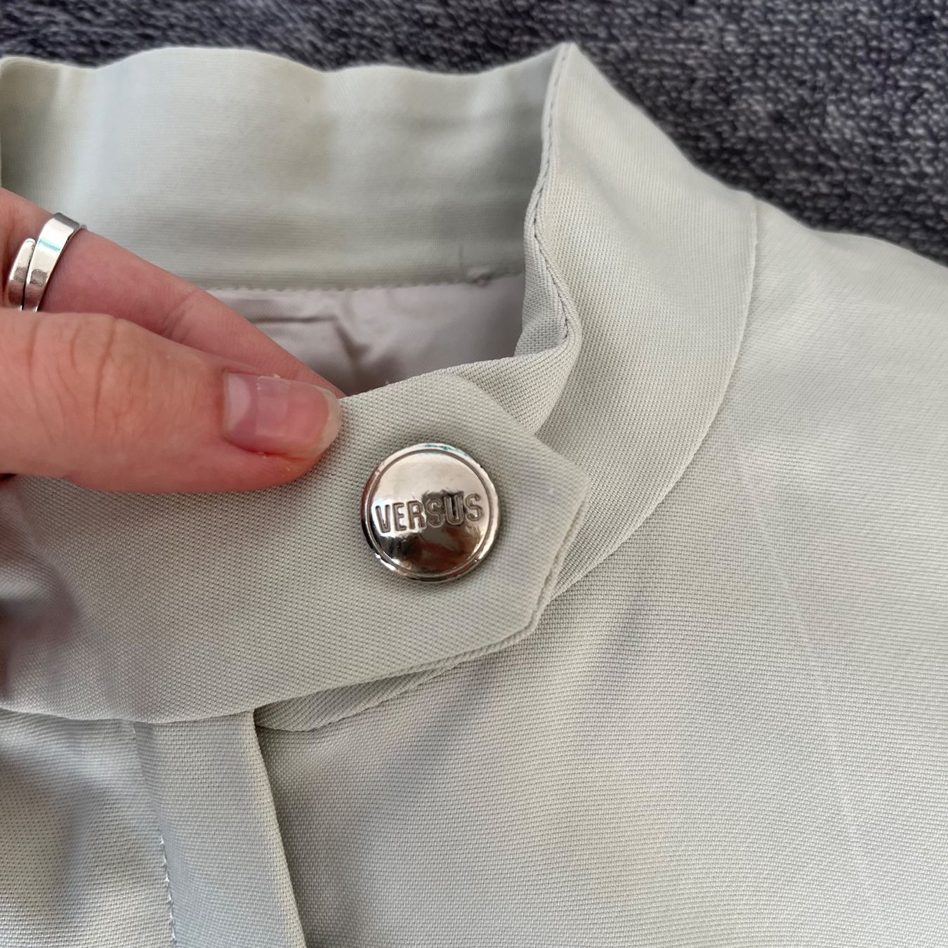 Versace Giacche: Versus Gianni Versace Jacke – Usato da Zug venduto da saskia-chiara 1