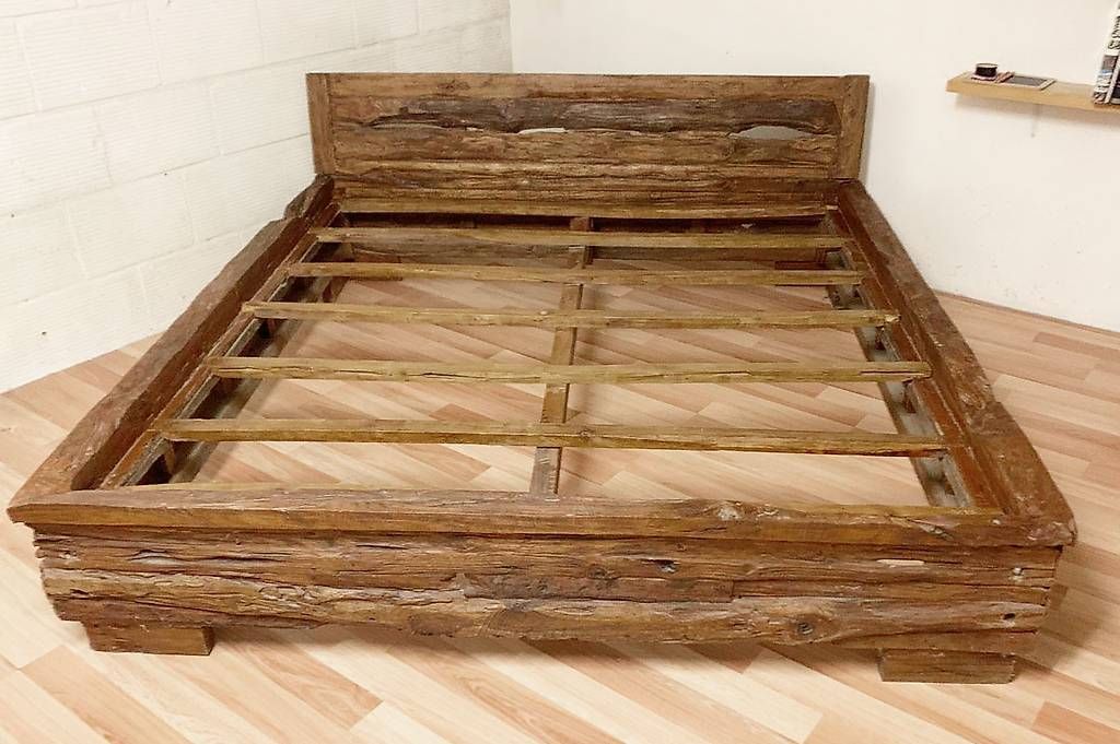 Letti: Einmaliges massives Teakholz Bett – Usato da Ballwil venduto da ClassicGallery 3