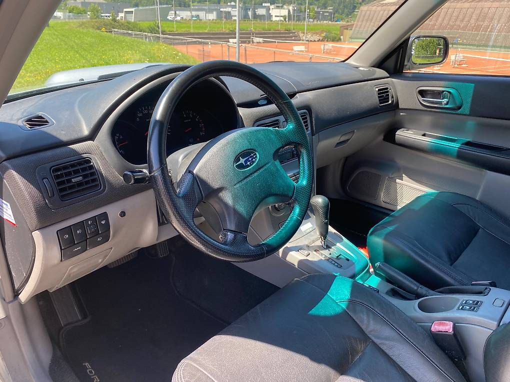 Autos: Subaru Forester MFK 7 .26 – D'occasion à Matten b. Interl par samoni9999 4