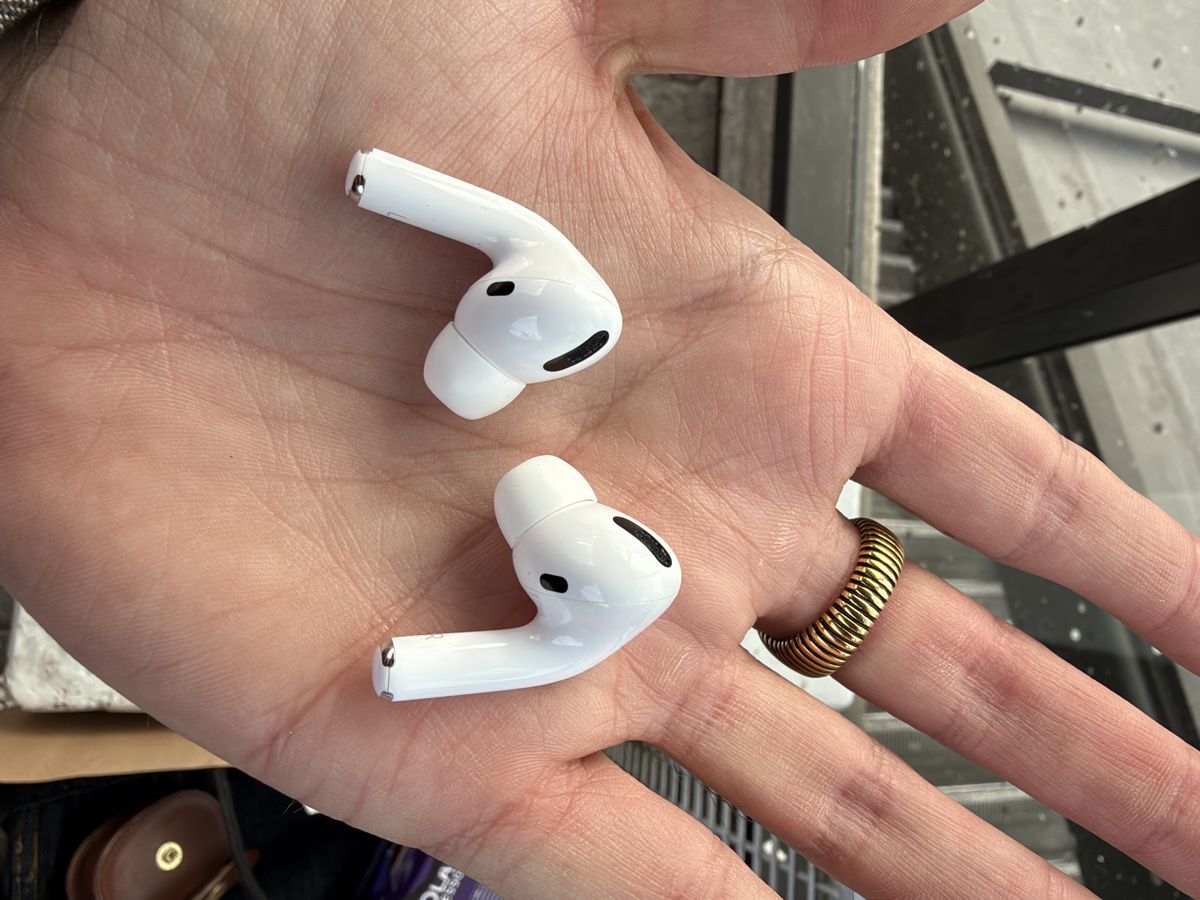 Apple Kopfhörer: Apple AirPods Pro Generation 1 – Gebraucht aus Knonau von Danyboy30 1