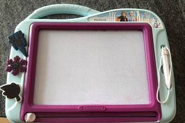 Maltafel Frozen mit Stempel