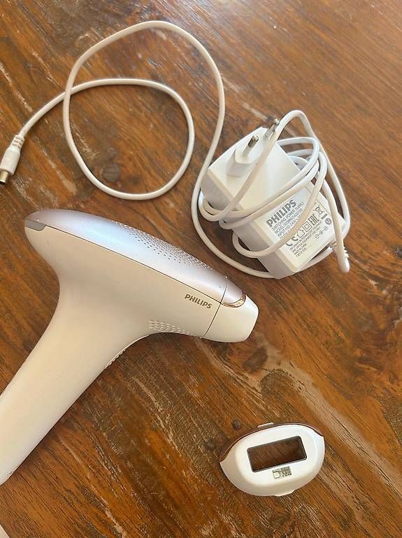 Epilatori: Philips Lumea Advanced IPL Haarentfernungsgerät – Usato da Basel venduto da Sch_yst7 1