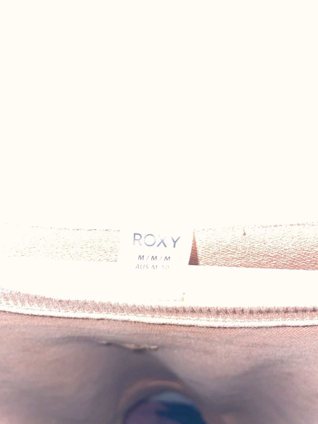 Roxy Pullover & Sweatshirts: Original Roxy Pullover M – Gebraucht aus Walenstadt von ste_mp6f 2