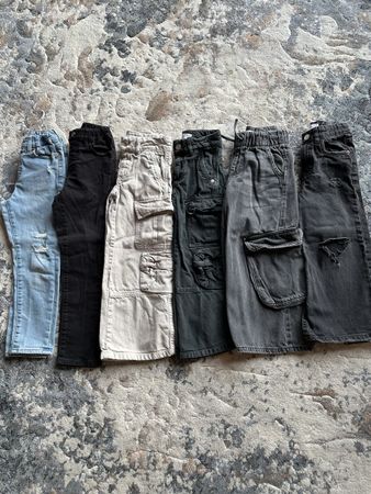 6 jeans size 116-120cm 2x Uniqlo 4x ZARA
