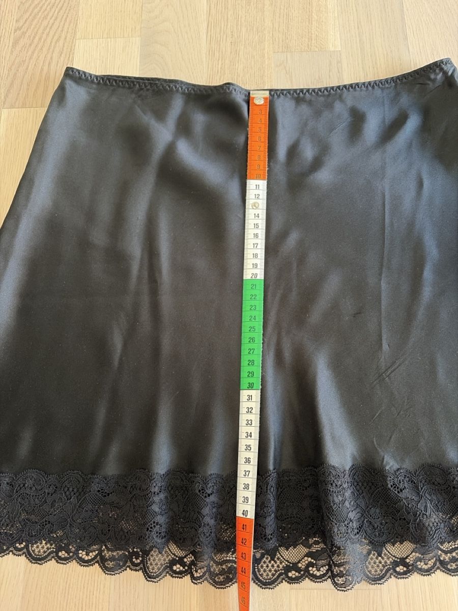 Intimissimi Jupes: Minirock Intimissimi schwarz Seide – D'occasion à Au ZH par eac_gm25 3