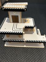 JaBaDaBaDo wooden parking garage good condition 46 chars