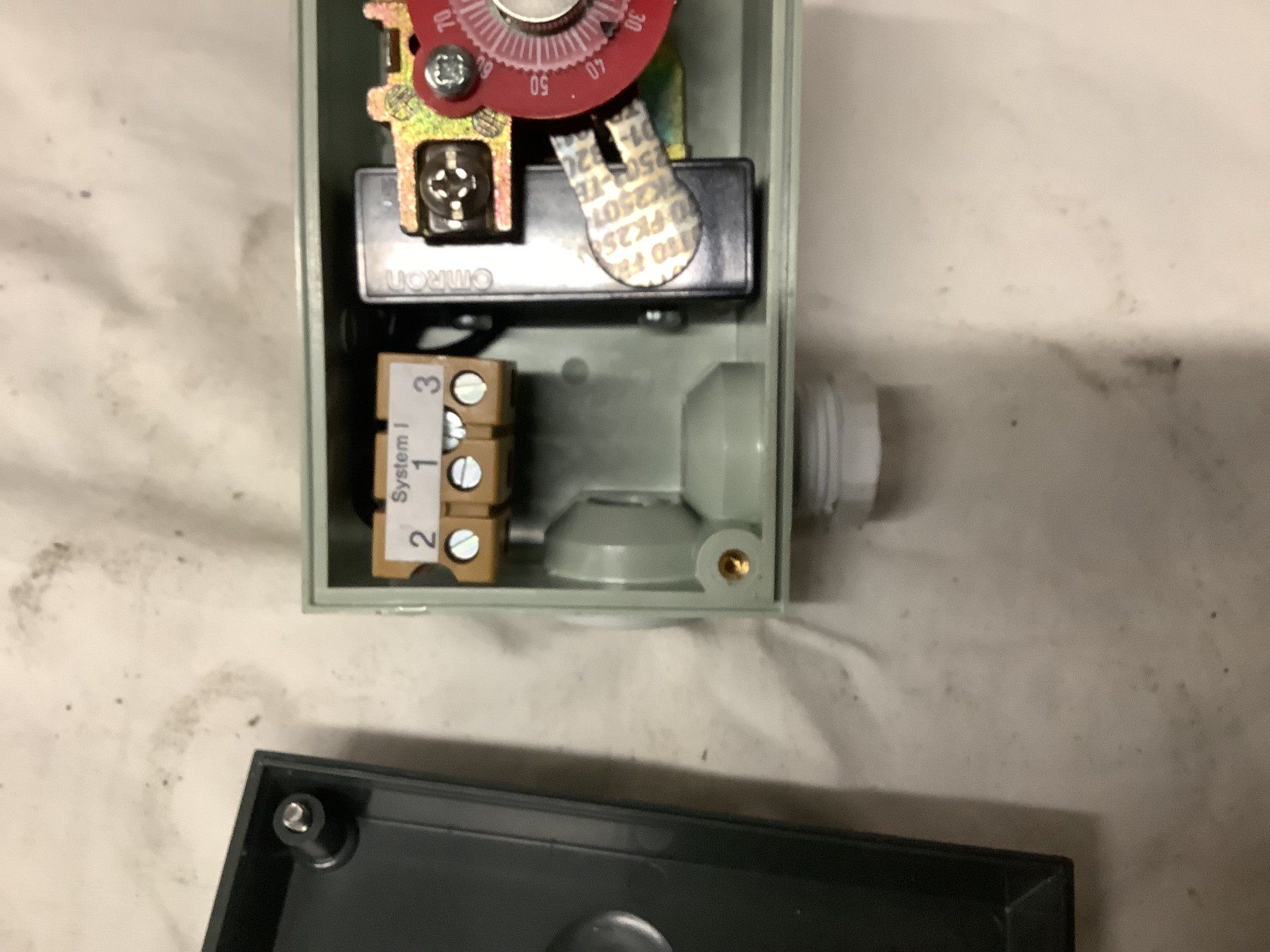 Altro in Utensili da giardino: THERMOSTAT TRAFAG – Usato da Glarus venduto da Mdelphi 9