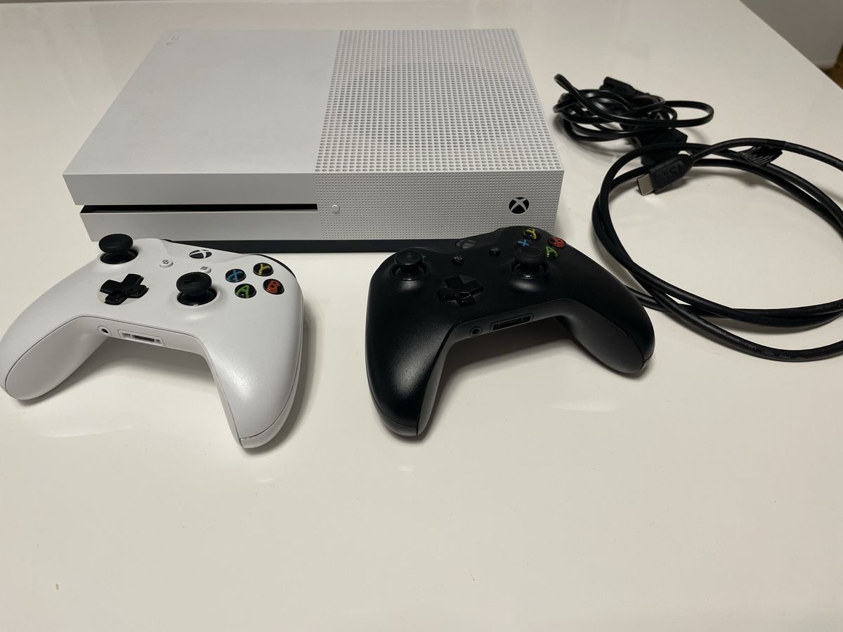 Consoles: Xbox – D'occasion à Kriens par fsz_wrf7 1