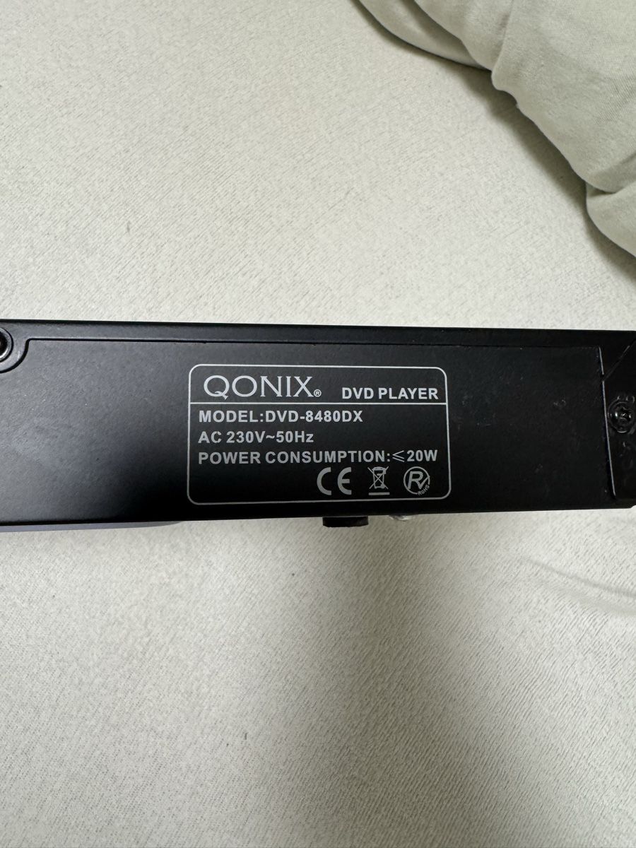 Lettore multimediale & Streamer: Qonix DVD Player - DVD-8480DX – Usato da Küsnacht ZH venduto da IrischkaB 2