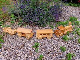 Holzzug-Set, 4 Teile, natur-Holz, gut erhalten, Spielzeug