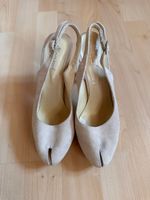 Escarpins ouverts beige clair en daim – talon 10 cm – T36 