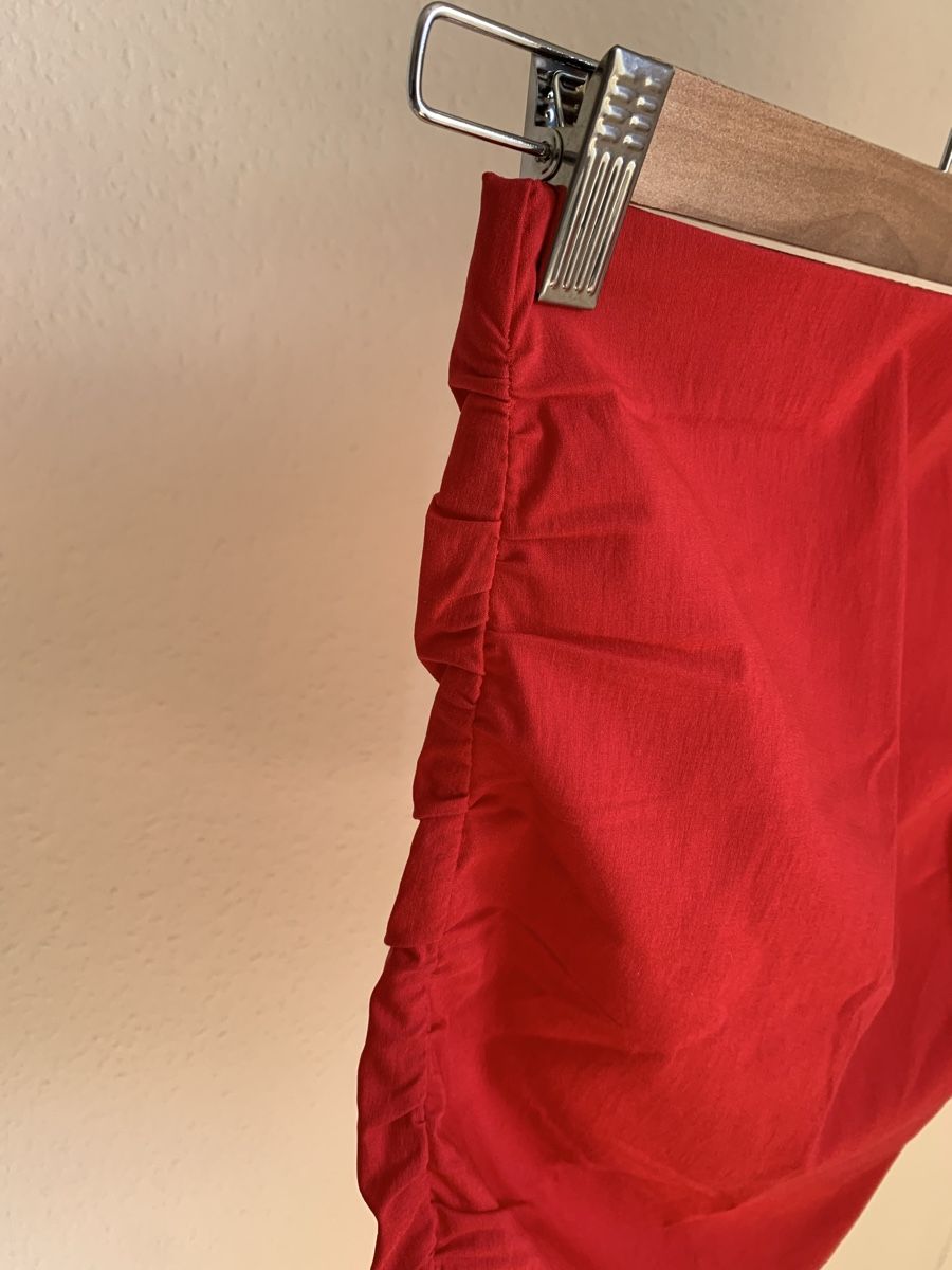 Bershka Gonne: Jupe rouge à fronces Bershka – Nuovo (secondo la descrizione) da Genève venduto da rez_c6c6 5
