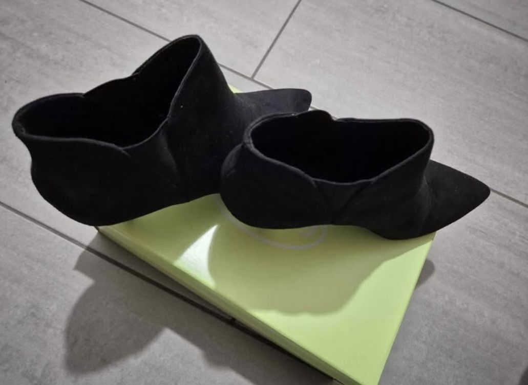 Graceland Scarpe da donna: Schwarze Stiefelette, gr 38, Elastikeinsätzen an Seite, Neu – Nuovo e nell'imballaggio originale da Wettingen venduto da mcu_67 3