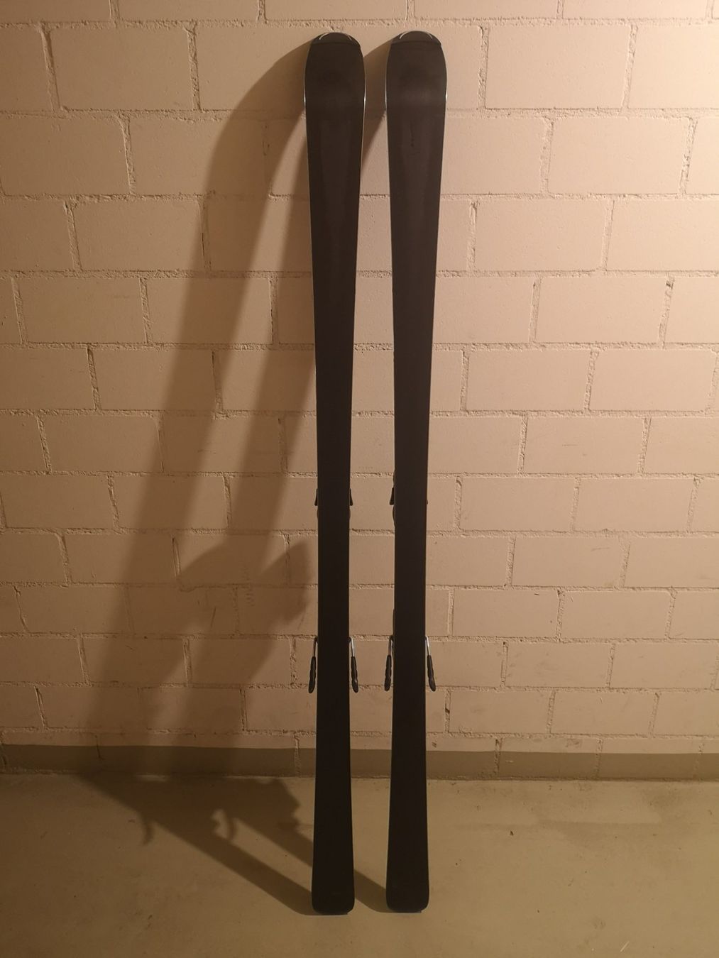 Atomic Skis: Ski Atomic blau – Gebraucht aus Rothrist von GIWALD 1