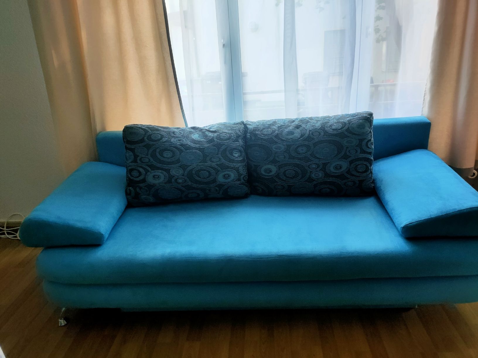 Sofas: Sofa comfortable for sleeping  – D'occasion à Zürich par mar_dl57